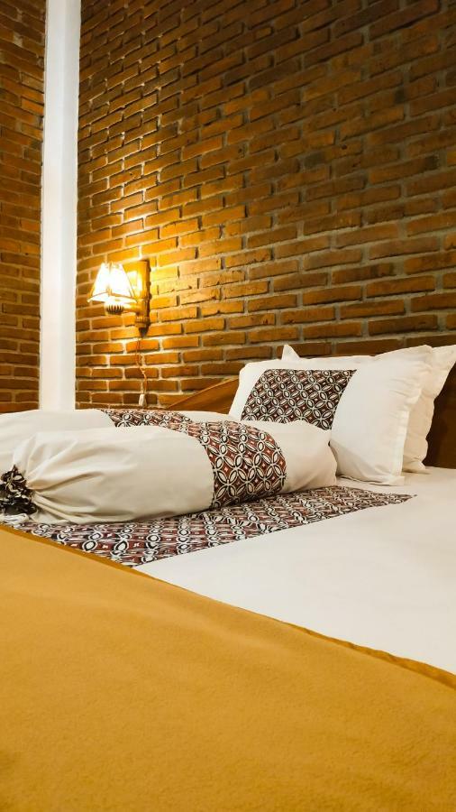 Genthong Homestay Magelang Kültér fotó